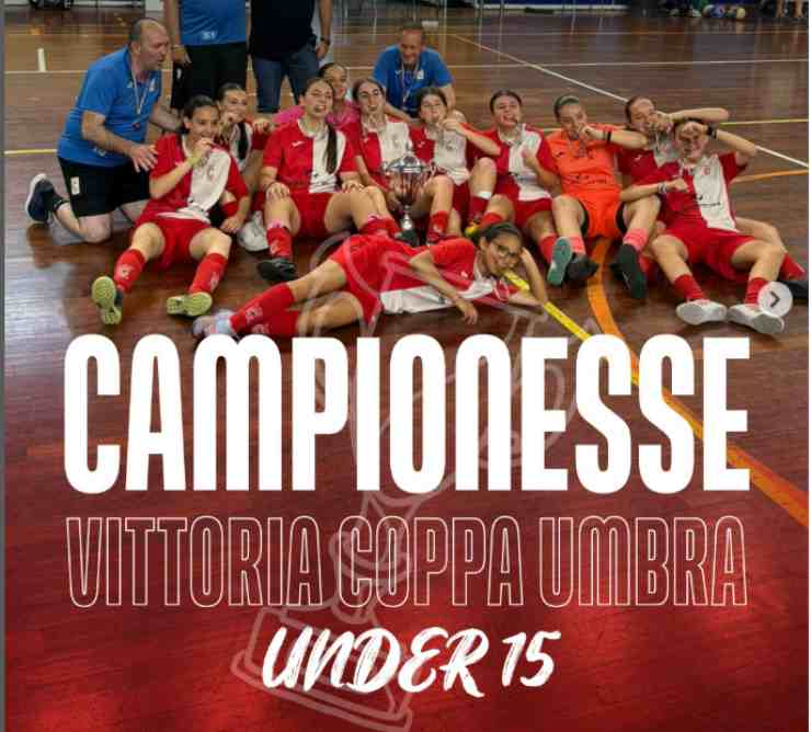 il Gualdo calcio femminile U15 festeggia la vittoria di coppa umbra