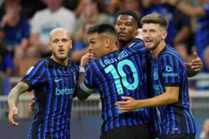 I giocatori dell'Inter festeggiano