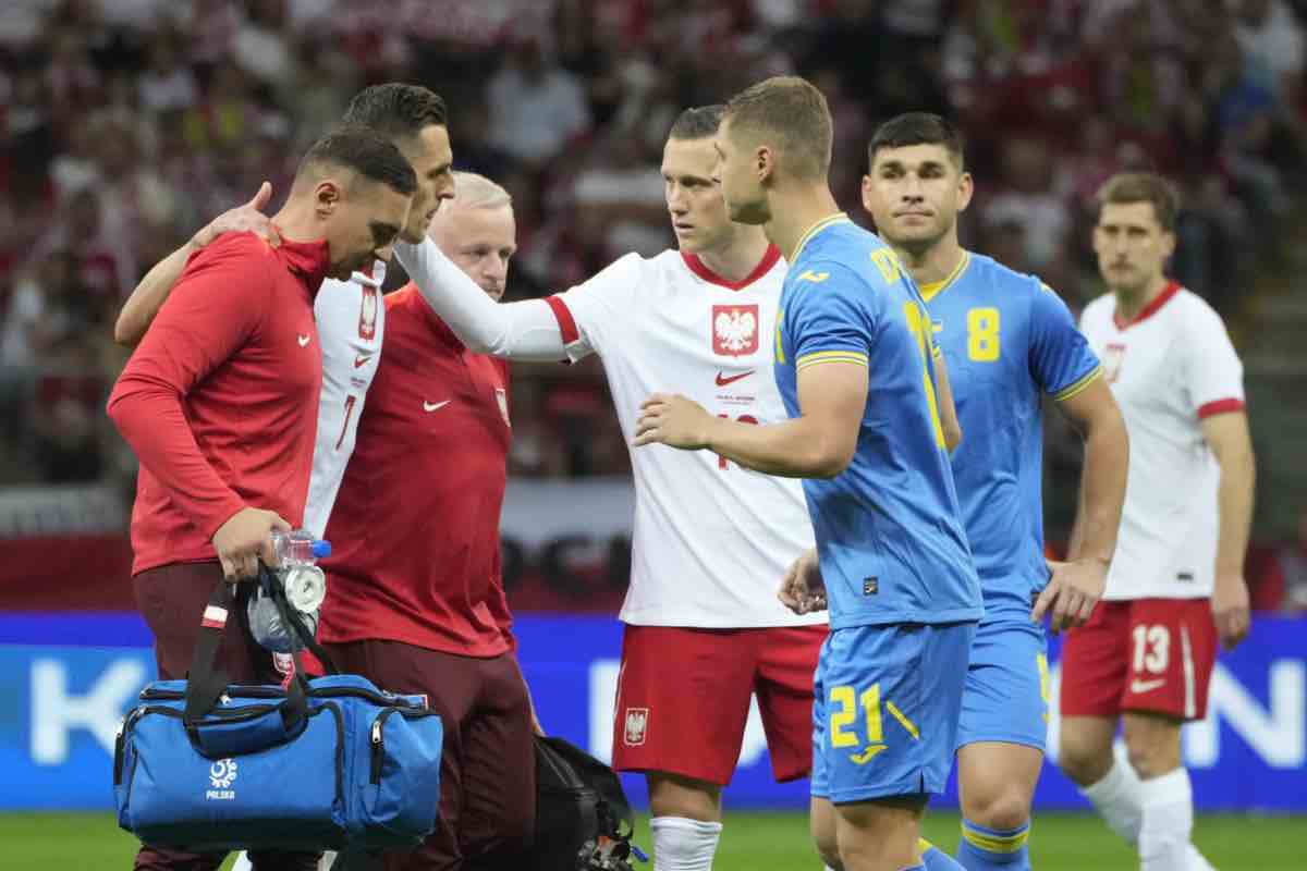 Milik si infortuna contro l'Ucraina